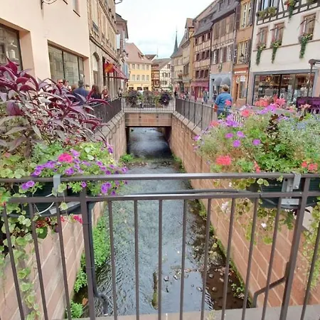 Le St Leon : Lit Queen Size * Wifi * Ideal Couple Apartament