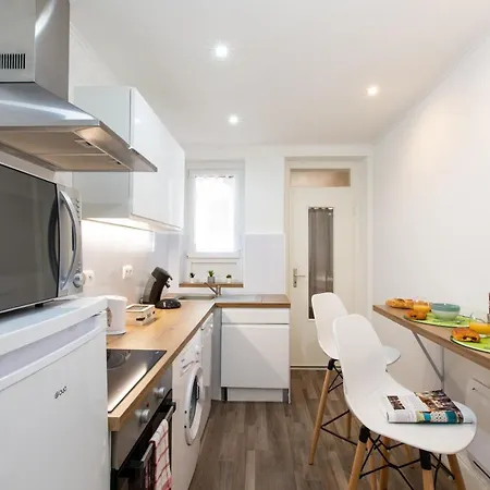 Le St Leon : Lit Queen Size * Wifi * Ideal Couple Apartament Colmar