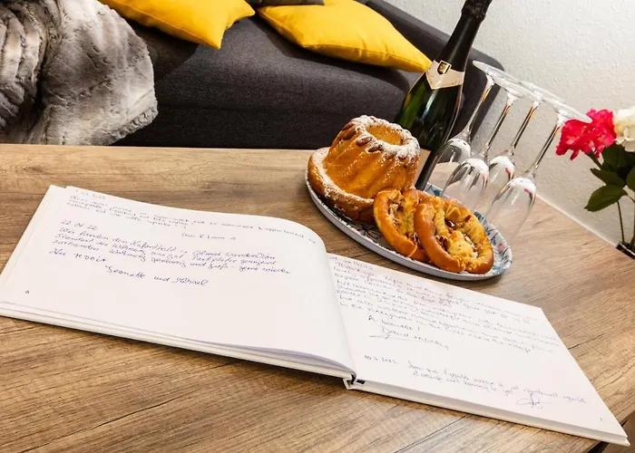 Apartment Le St Leon : Lit Queen Size * Wifi * Ideal Couple