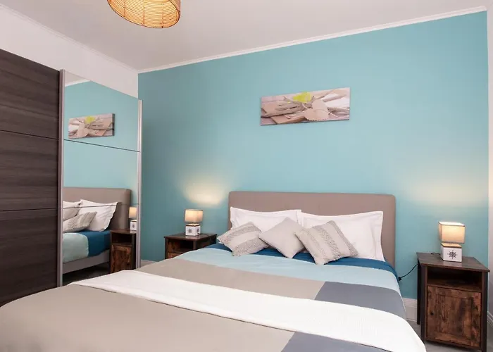 Le St Leon : Lit Queen Size * Wifi * Ideal Couple * Colmar