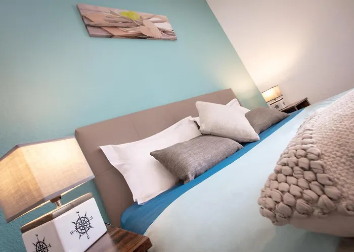 Apartamento Le St Leon : Lit Queen Size * Wifi * Ideal Couple Colmar